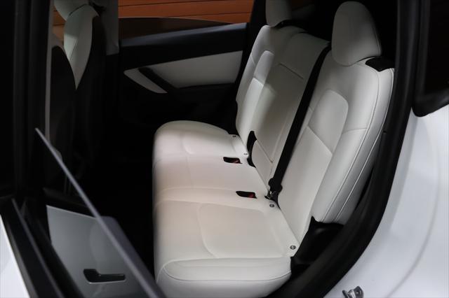 Photo of 2022 Pearl White Multi-Coat Tesla Model Y