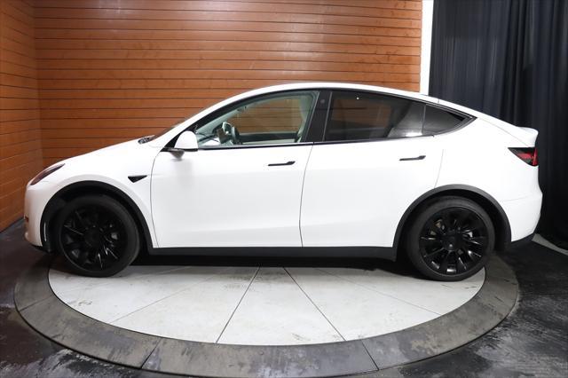 Photo of 2022 Pearl White Multi-Coat Tesla Model Y