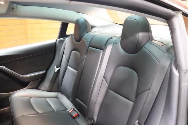Photo of 2022 Solid Black Tesla Model 3