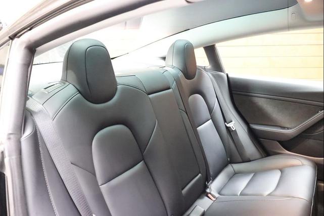 Photo of 2022 Solid Black Tesla Model 3
