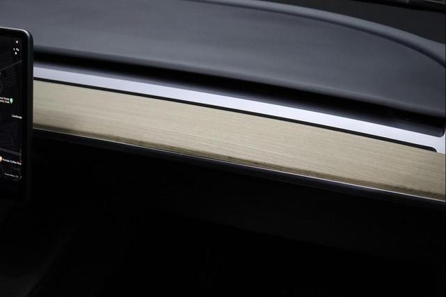 Photo of 2022 Solid Black Tesla Model 3