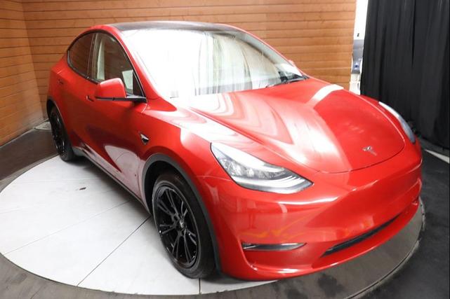 Photo of 2021 Red Multi-Coat Tesla Model Y