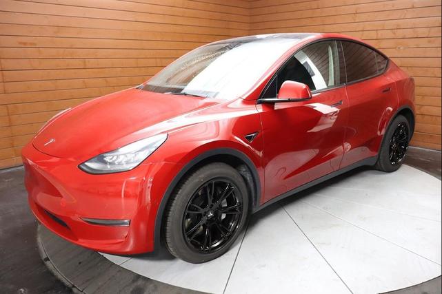 Photo of 2021 Red Multi-Coat Tesla Model Y