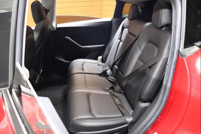 Photo of 2021 Red Multi-Coat Tesla Model Y