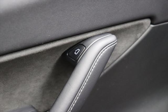 Photo of 2022 Red Multi-Coat Tesla Model Y