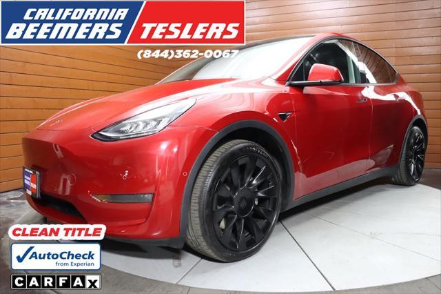 Photo of 2022 Red Multi-Coat Tesla Model Y