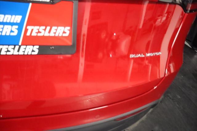 Photo of 2022 Red Multi-Coat Tesla Model Y
