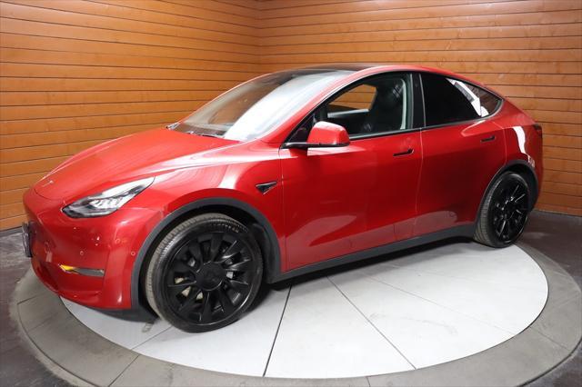 Photo of 2022 Red Multi-Coat Tesla Model Y