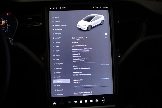 Photo of 2018 Pearl White Multi-Coat Tesla Model X