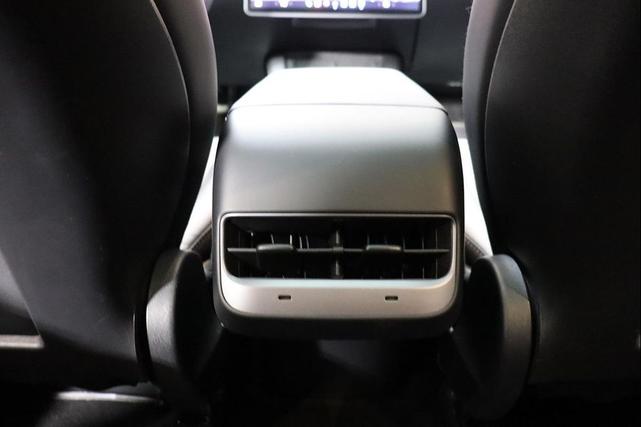 Photo of 2022 Midnight Silver Metallic Tesla Model Y