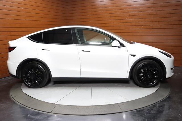 Photo of 2021 Pearl White Multi-Coat Tesla Model Y