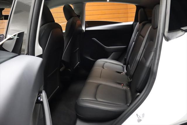 Photo of 2021 Pearl White Multi-Coat Tesla Model Y