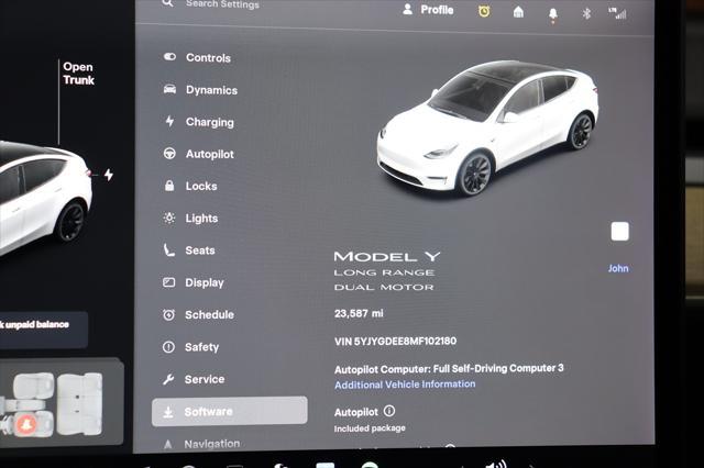 Photo of 2021 Pearl White Multi-Coat Tesla Model Y