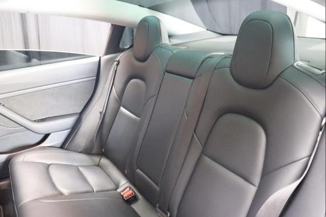 Photo of 2021 Solid Black Tesla Model 3