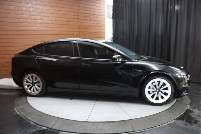 Photo of 2021 Solid Black Tesla Model 3