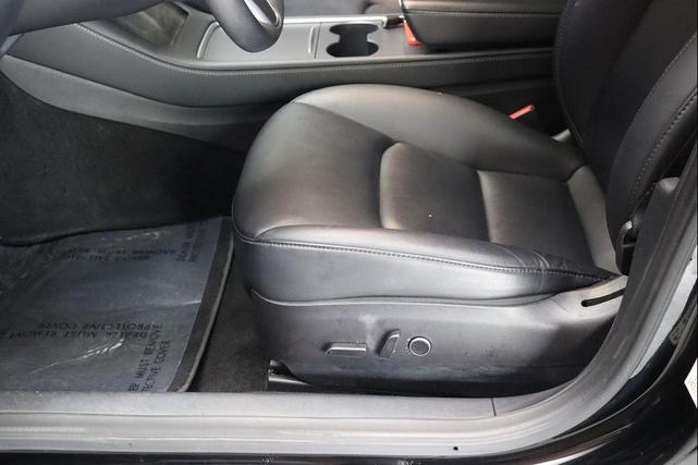 Photo of 2021 Solid Black Tesla Model 3