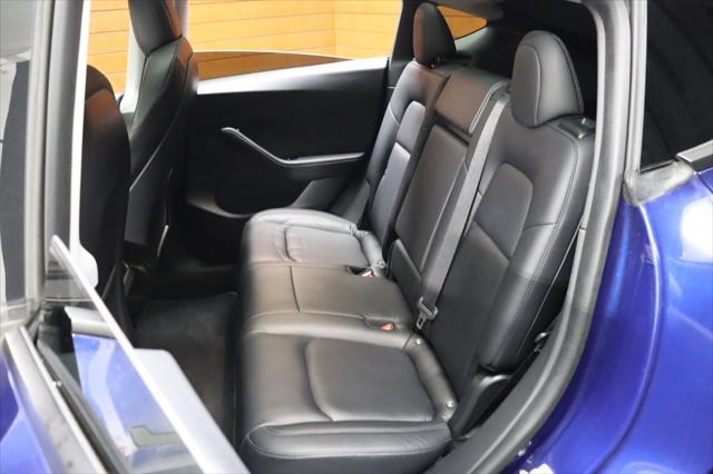 Photo of 2022 Deep Blue Metallic Tesla Model Y