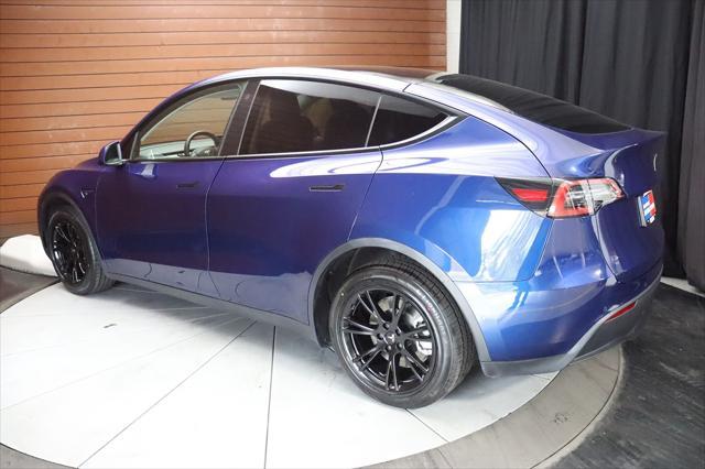 Photo of 2022 Deep Blue Metallic Tesla Model Y