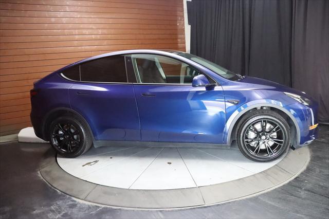 Photo of 2022 Deep Blue Metallic Tesla Model Y
