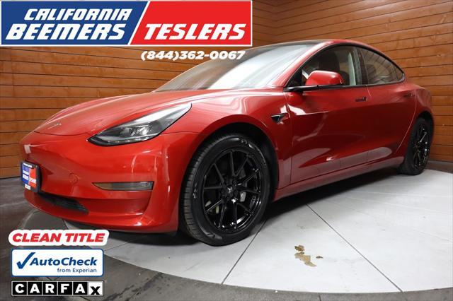 Photo of 2022 Red Multi-Coat Tesla Model 3