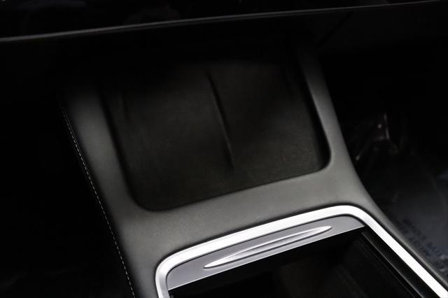 Photo of 2022 Red Multi-Coat Tesla Model 3