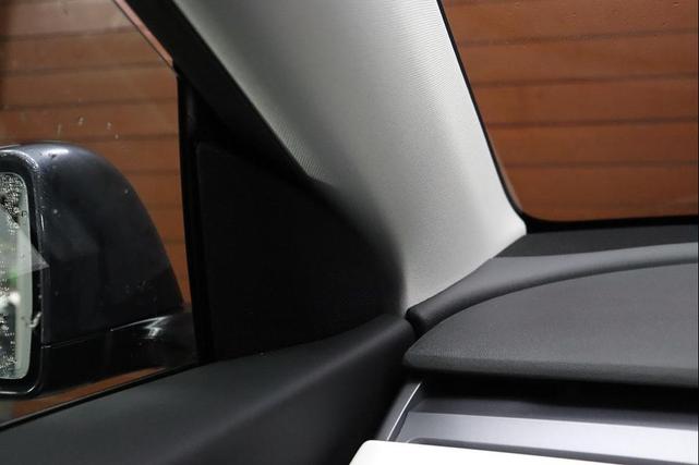 Photo of 2021 Midnight Silver Metallic Tesla Model Y