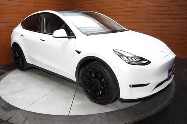 Photo of 2022 Pearl White Multi-Coat Tesla Model Y