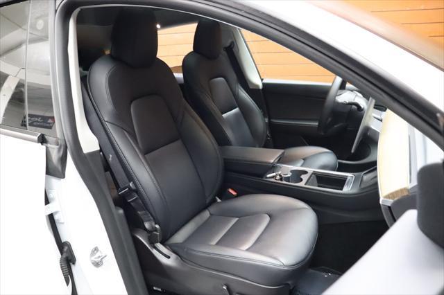 Photo of 2022 Pearl White Multi-Coat Tesla Model Y