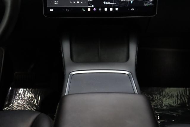 Photo of 2022 Pearl White Multi-Coat Tesla Model Y