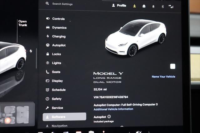 Photo of 2022 Pearl White Multi-Coat Tesla Model Y