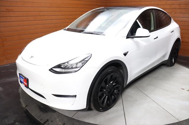 Photo of 2022 Pearl White Multi-Coat Tesla Model Y
