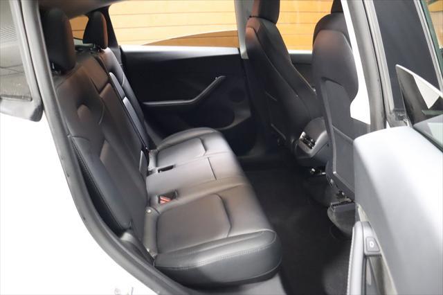 Photo of 2022 Pearl White Multi-Coat Tesla Model Y