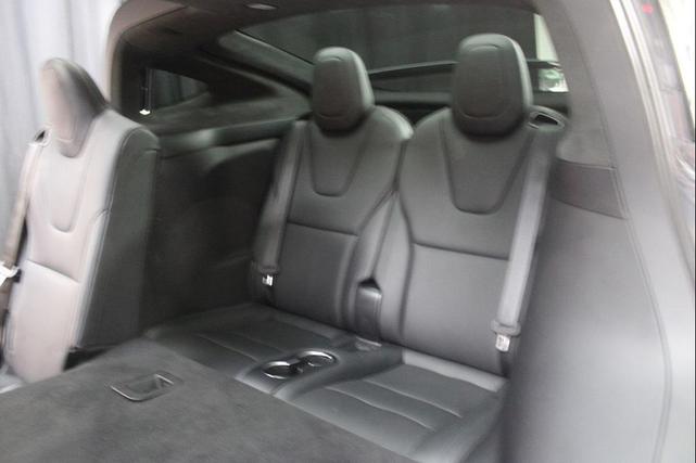 Photo of 2022 Midnight Silver Metallic Tesla Model X