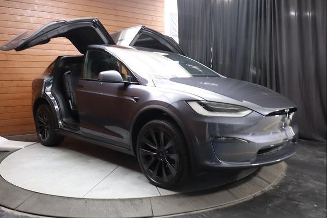 Photo of 2022 Midnight Silver Metallic Tesla Model X