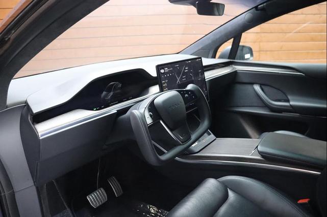 Photo of 2022 Midnight Silver Metallic Tesla Model X