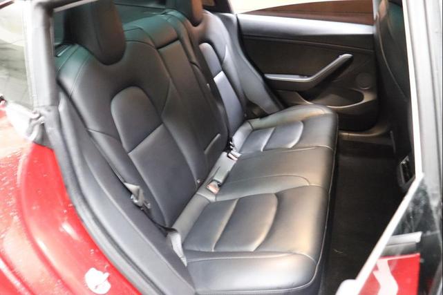 Photo of 2022 Red Multi-Coat Tesla Model 3