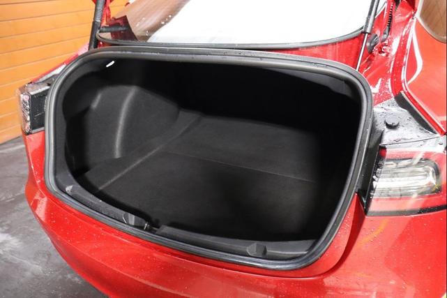 Photo of 2022 Red Multi-Coat Tesla Model 3