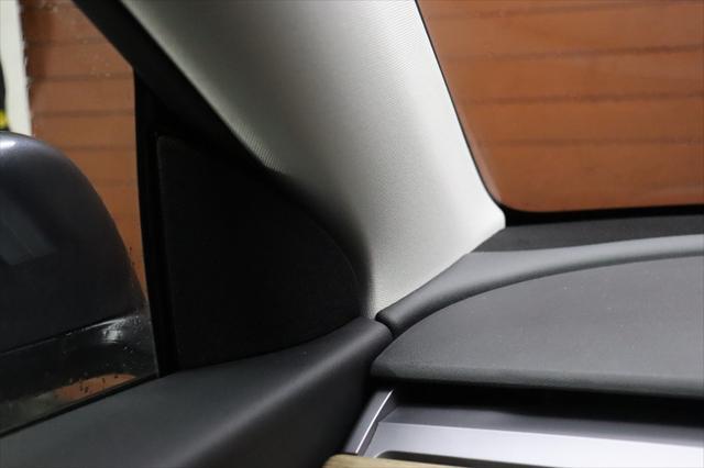 Photo of 2021 Midnight Silver Metallic Tesla Model Y