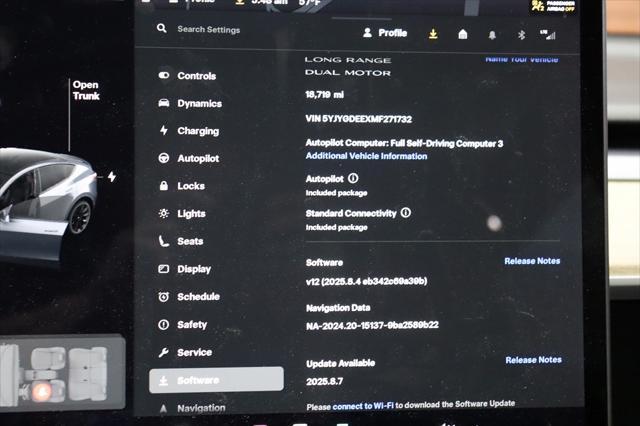Photo of 2021 Midnight Silver Metallic Tesla Model Y
