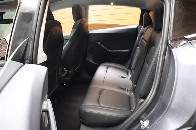 Photo of 2021 Midnight Silver Metallic Tesla Model Y