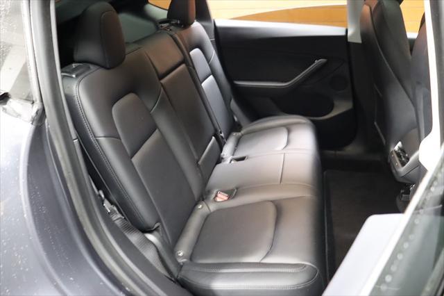 Photo of 2021 Midnight Silver Metallic Tesla Model Y