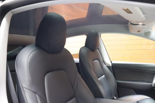 Photo of 2021 Midnight Silver Metallic Tesla Model Y