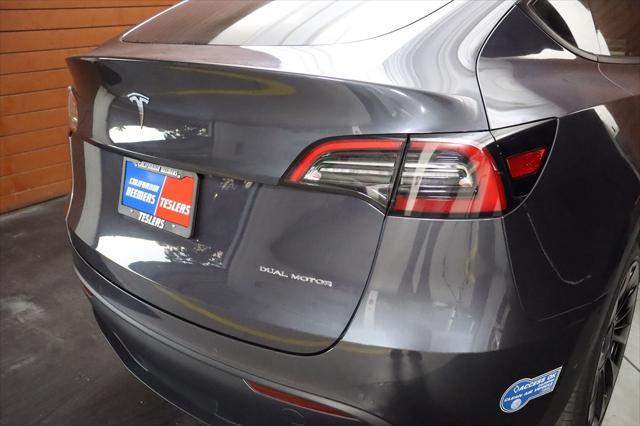 Photo of 2021 Midnight Silver Metallic Tesla Model Y