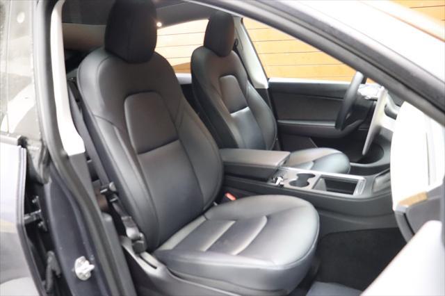Photo of 2021 Midnight Silver Metallic Tesla Model Y
