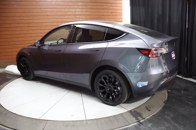 Photo of 2021 Midnight Silver Metallic Tesla Model Y