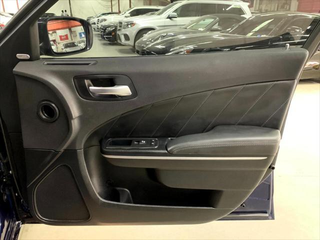 Photo of 2017 Contusion Blue Pearlcoat Dodge Charger