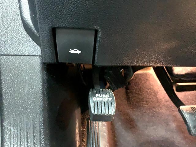 Photo of 2018 Granite Pearlcoat Dodge Challenger