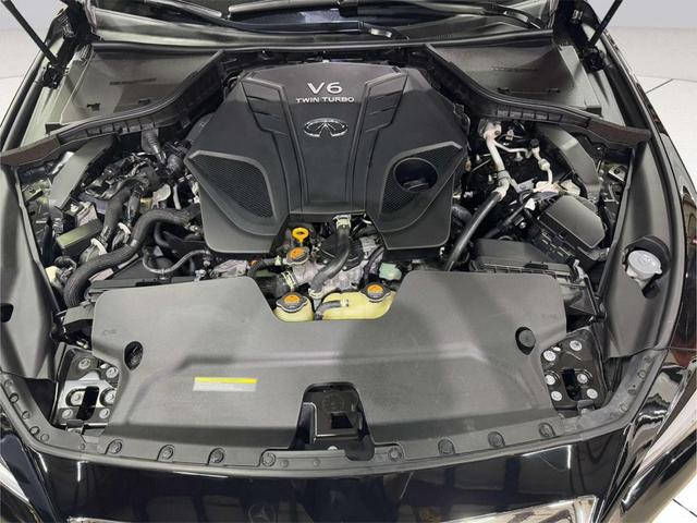 Photo of 2021 Midnight Black INFINITI Q50