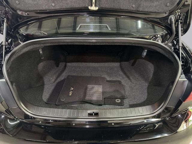 Photo of 2021 Midnight Black INFINITI Q50