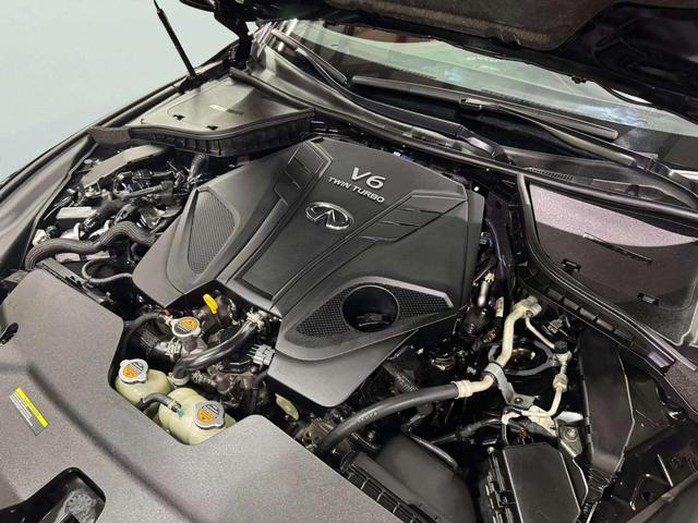 Photo of 2022 Midnight Black INFINITI Q60